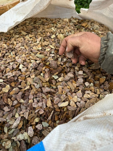 Златолит персиковый декоративная каменная крошка купить в Луховицах