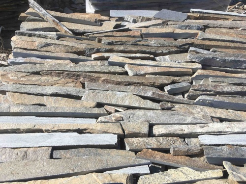 Горбушка златолит мультиколор для облицовки купить в Луховицах