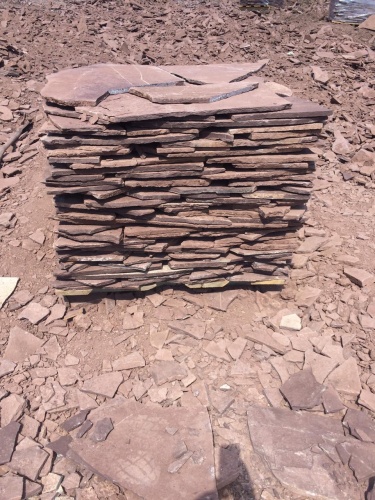 Плитняк лемезит бордовый для цоколя 1,5-2 см купить в Луховицах