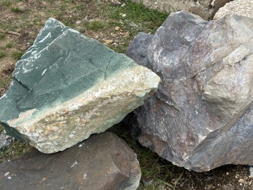 Камни для ландшафтного дизайна зелёные 10-60 килограмм купить в Луховицах