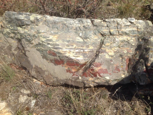 Гигантские зелёные валуны для ландшафтного дизайна весом более 5 тонн купить в Луховицах