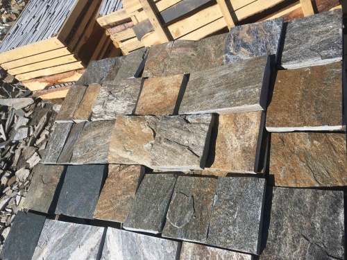 Плитка пилёная златолит Уральский для цоколя, отмостки купить в Луховицах