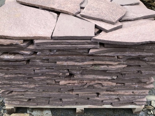 Плитняк лемезит бордовый для облицовки цоколя 20-25 мм  купить в Луховицах