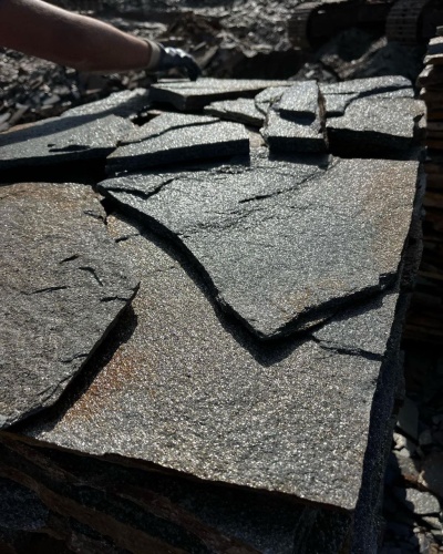 Плитняк златолит серебристый для фасада купить в Луховицах