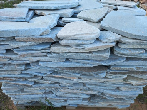 Плитняк златолит зелёный галтованный для цоколя купить в Луховицах